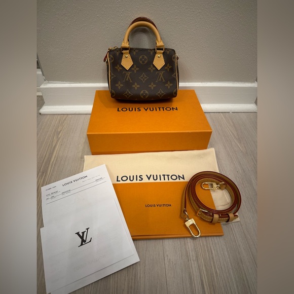 Authentic Louis Vuitton Nano Speedy - Picture 9 of 15